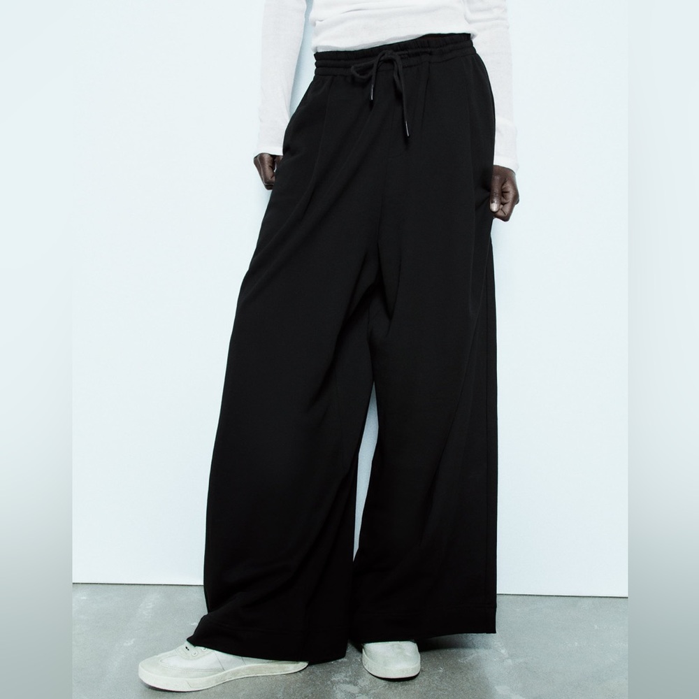 ZARA - DRAWSTRING WIDE LEG SWEATPANTS